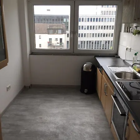 Grosse Am Hbf-vorplatz * Ντούισμπουργκ